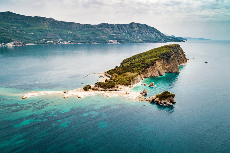 Boat tour from Budva — Calypso Cave, Hawaii Island and Sveti Stefan